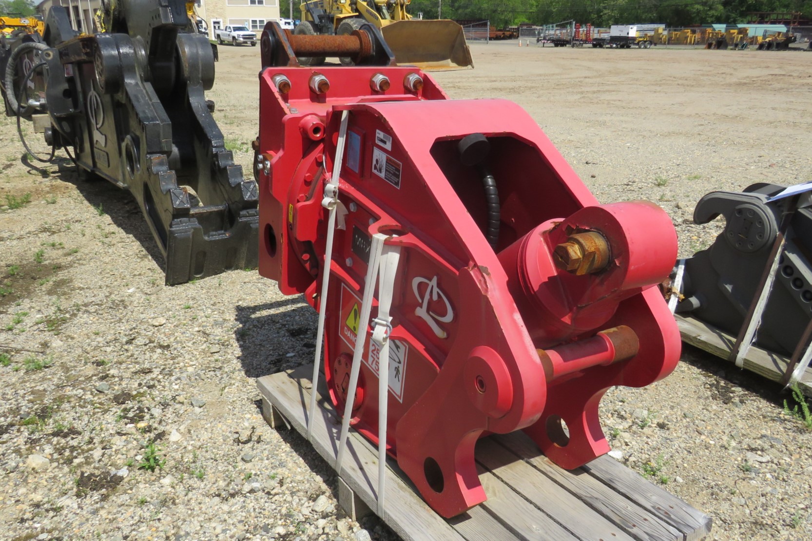 2022 LABOUNTY MULTI-JAW DEMOLITION PROCESSOR, MRX130