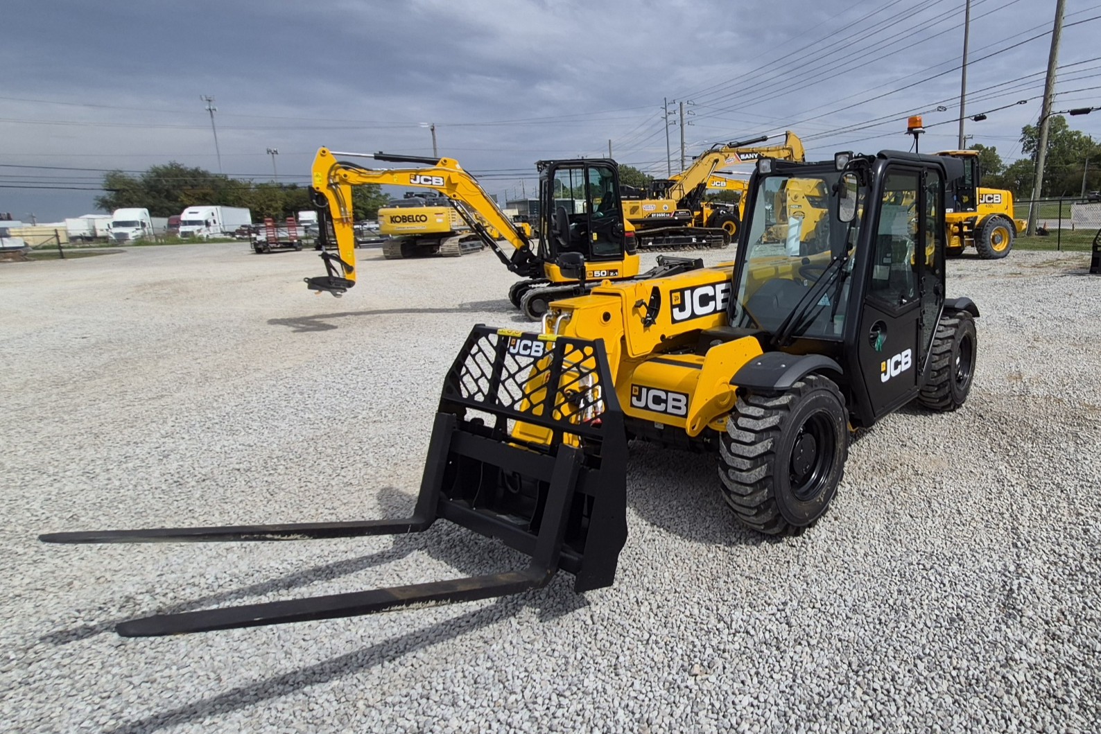 2026 JCB TELEHANDLER, 505-20, ENCLOSED – 0045216 2026 JCB TELEHANDLER, 505-20, ENCLOSED – 0045216
