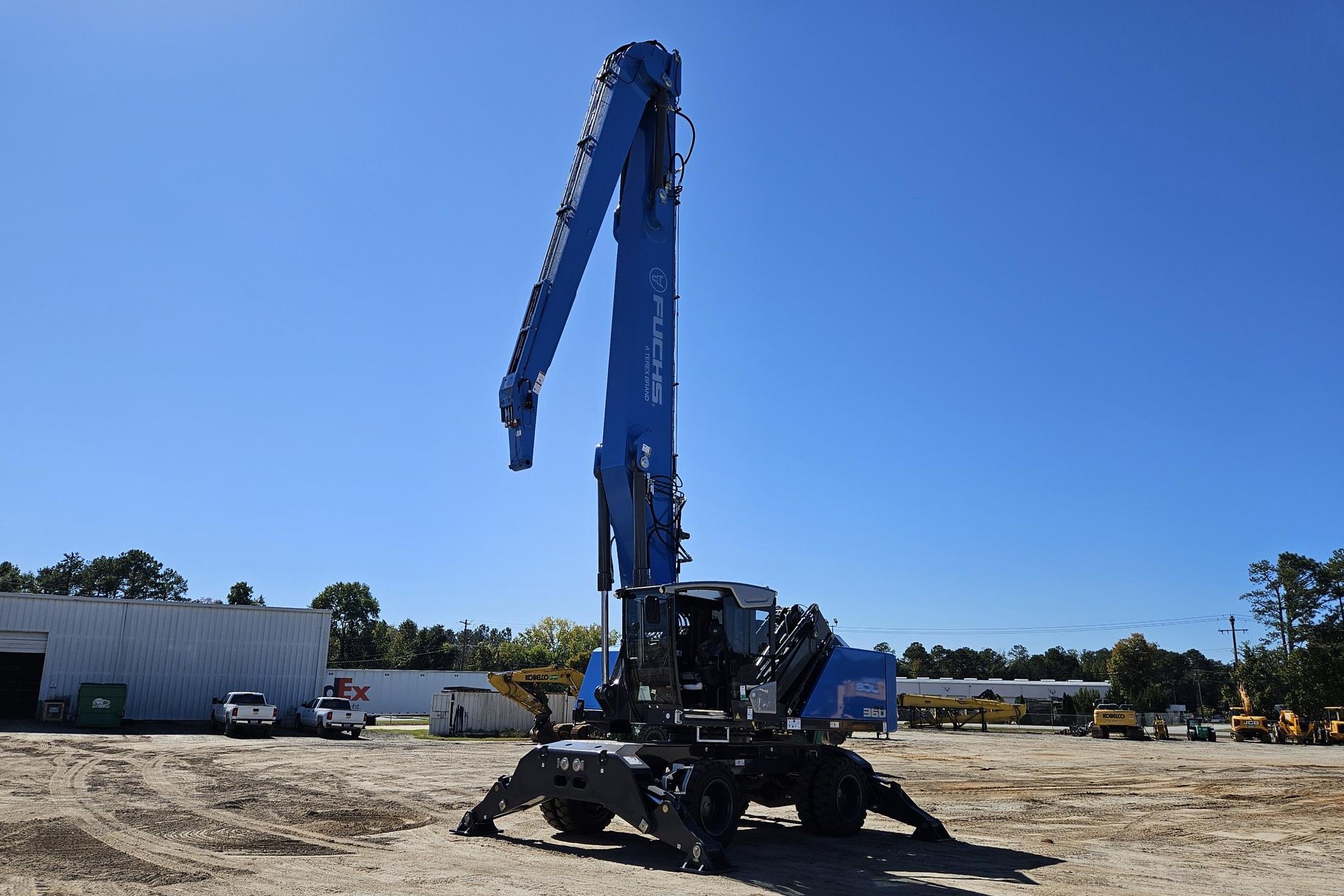 2026 FUCHS MATERIAL HANDLER, MHL360 F3 – 0045425