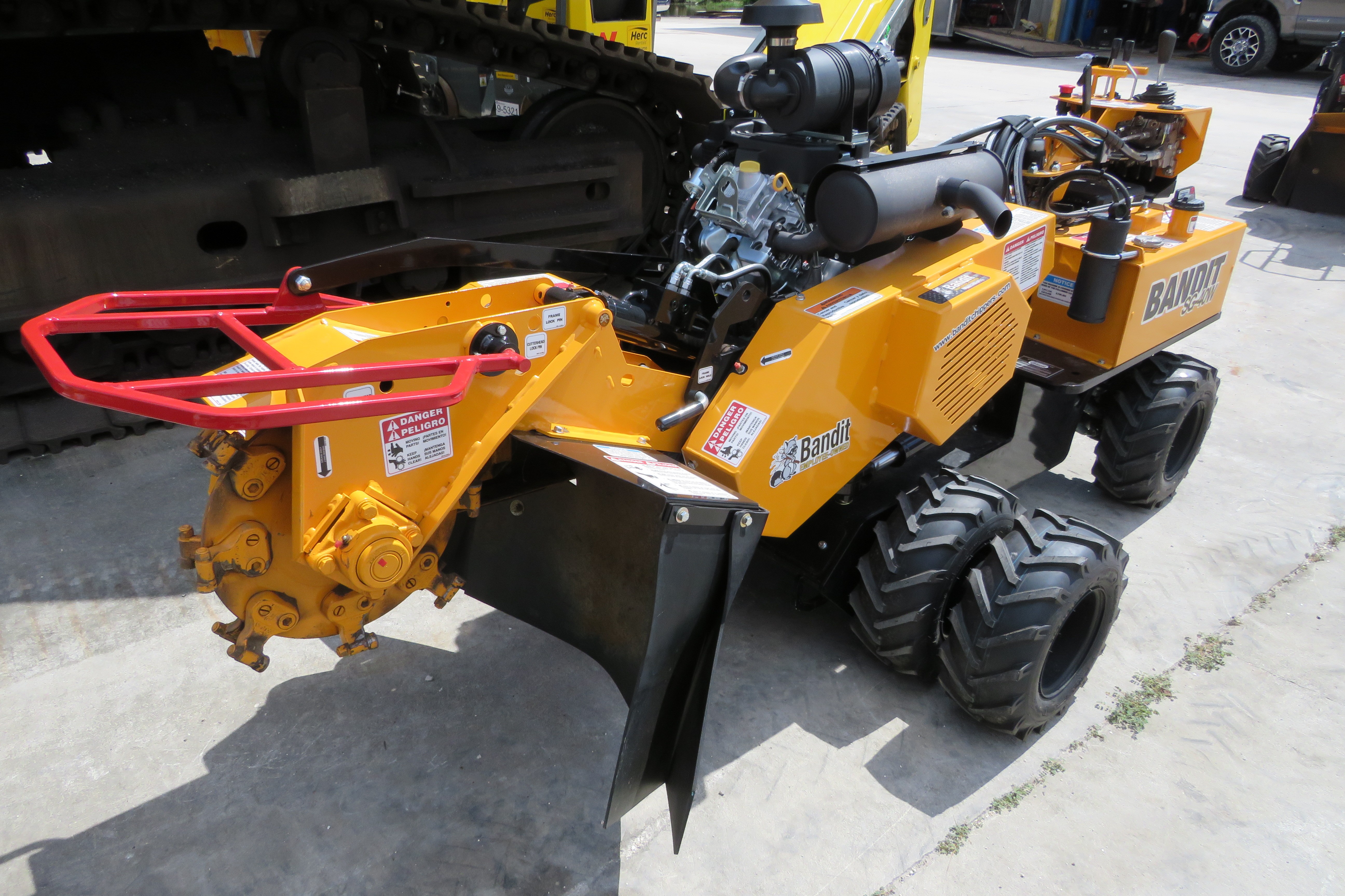 2027 BANDIT STUMP GRINDER, SG-40W, WHEELED, YELLOW – 0047182 2027 BANDIT STUMP GRINDER, SG-40W, WHEELED, YELLOW – 0047182