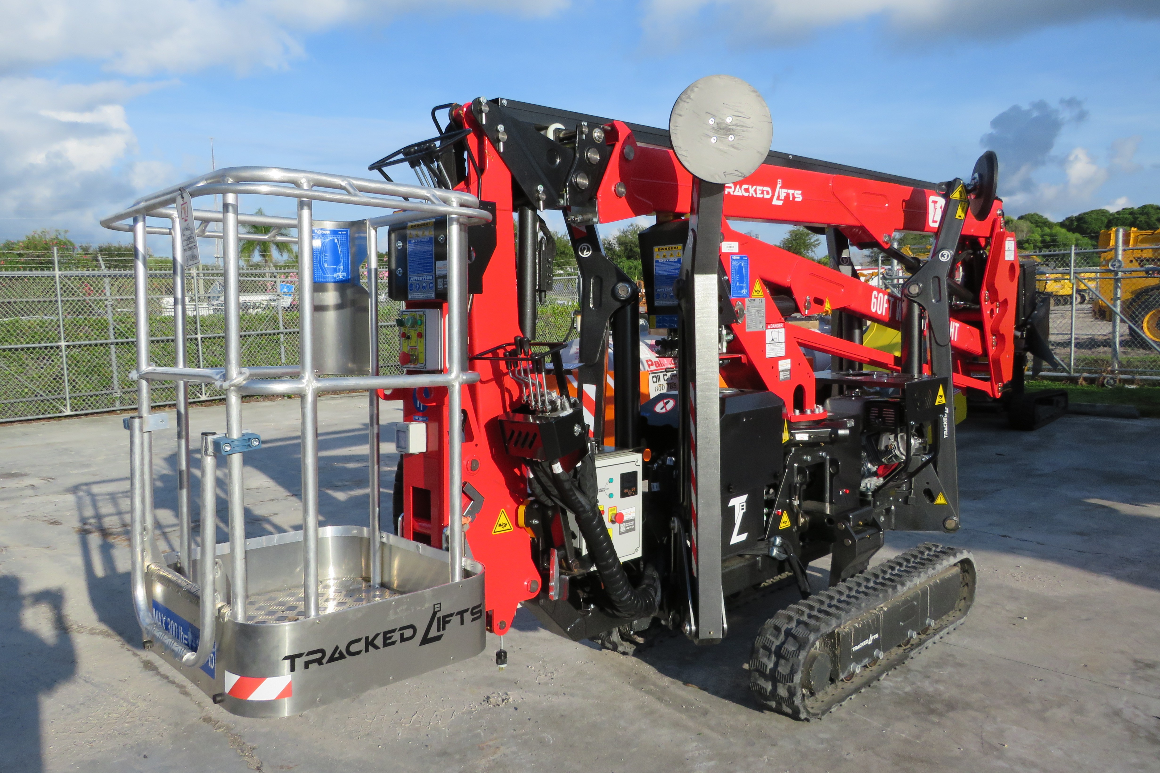 2027 TRACKED LIFTS MANLIFT, 60FT, TRACKED – 0047334 2027 TRACKED LIFTS MANLIFT, 60FT, TRACKED – 0047334