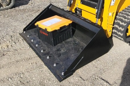 2026 SANY BUCKET, 72IN FOR ST230V – 0047344 2026 SANY BUCKET, 72IN FOR ST230V – 0047344